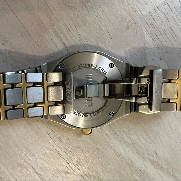 CARLOVAN watch - Sapphire Crystal Mother of Pearl - EUC